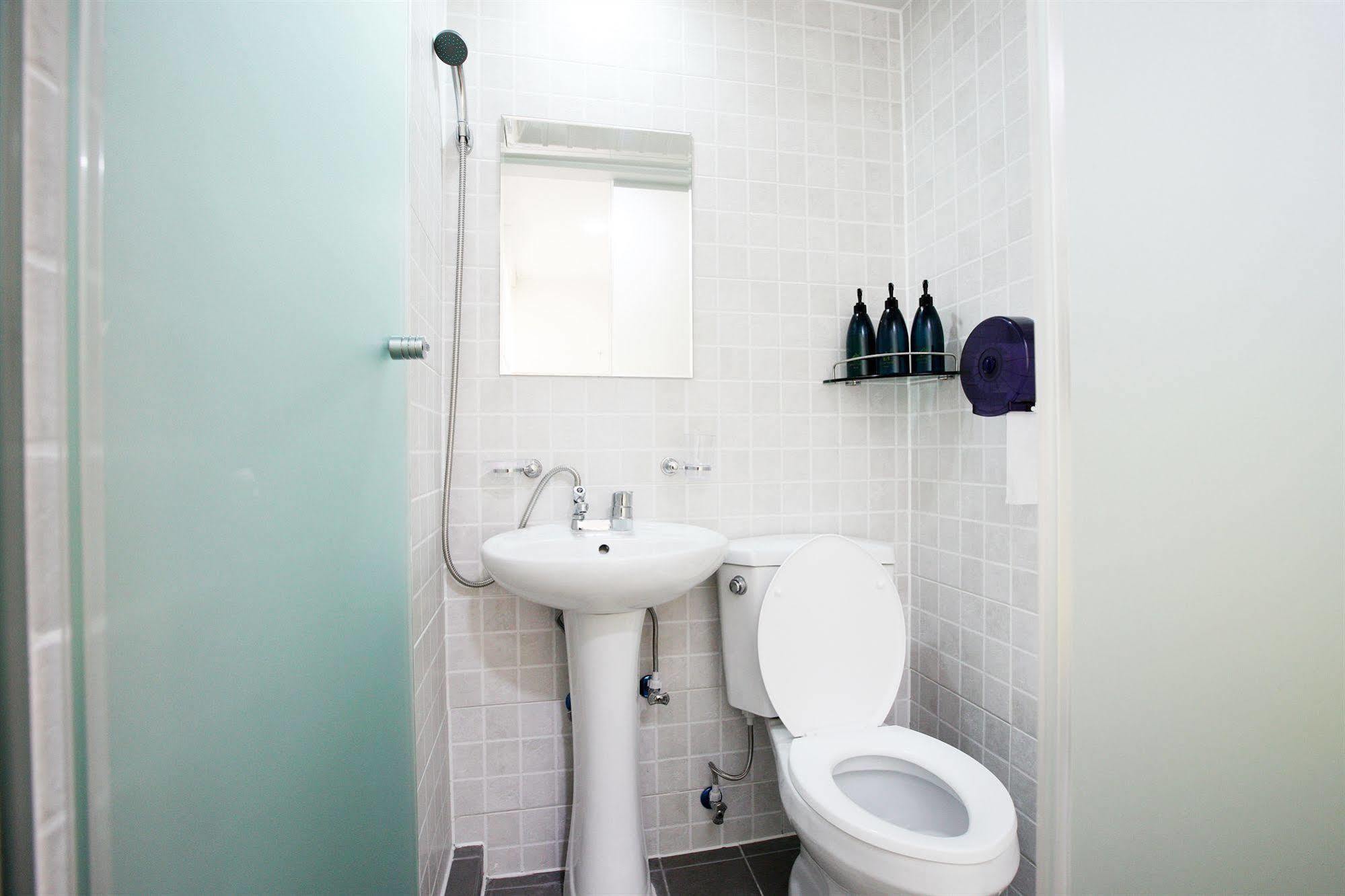 24 Guesthouse Myeongdong Avenue Seoul Ngoại thất bức ảnh